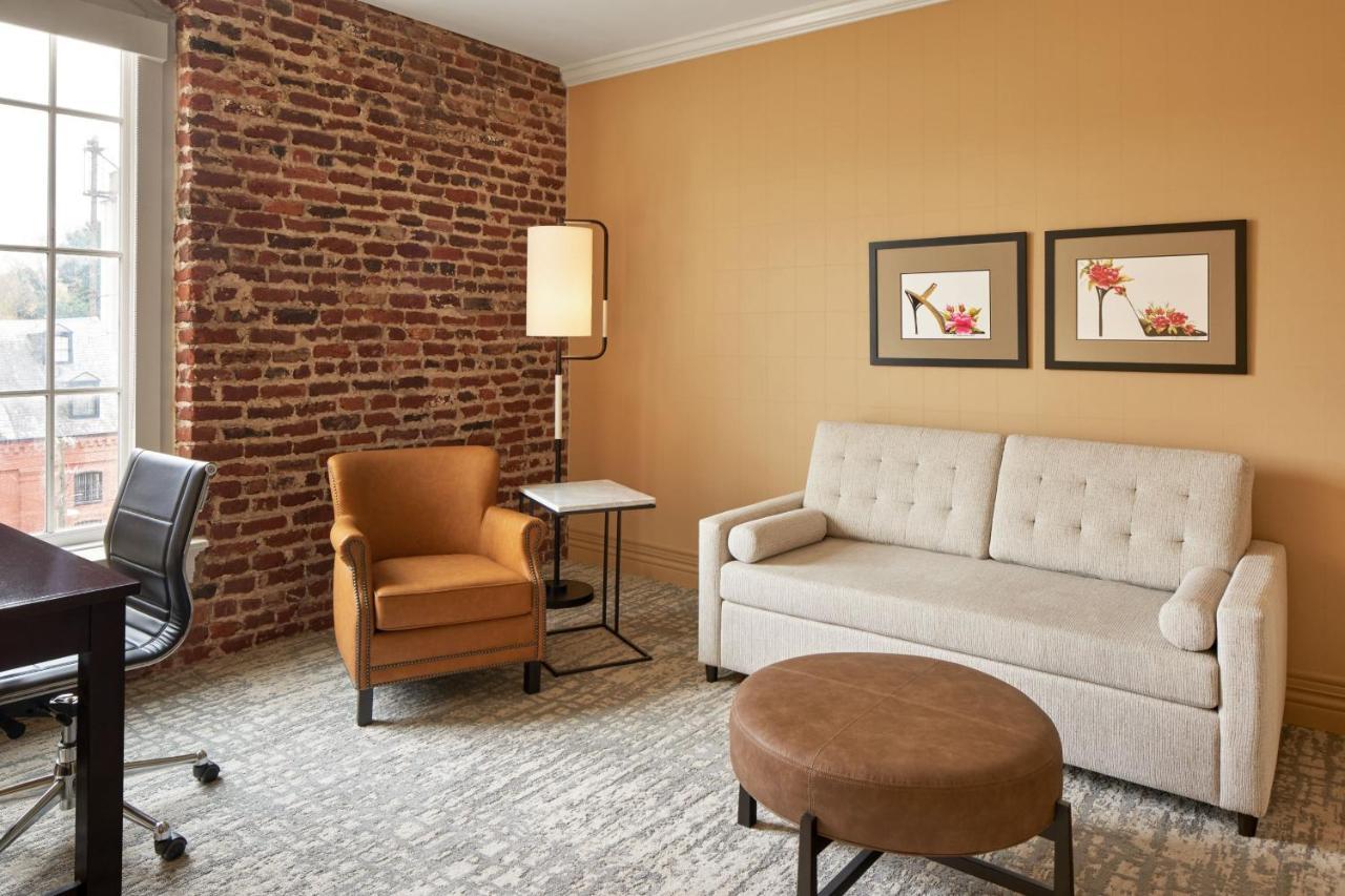 Craddock Terry Hotel, Lynchburg, A Tribute Portfolio Hotel Exterior photo