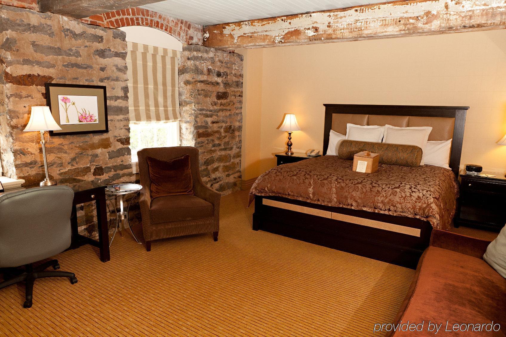 Craddock Terry Hotel, Lynchburg, A Tribute Portfolio Hotel Room photo